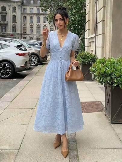 Lucivie Đầm maxi nữ màu trắng thanh lịch và giản dị kiểu boho cổ chữ V thêu hoa khoét rỗng tay ngắn ôm eo xẻ cao, thích hợp cho mùa xuân hè, mặc hàng ngày/đi làm/nghỉ dưỡng/hẹn hò lãng mạn/đi học/nghỉ mát biển.