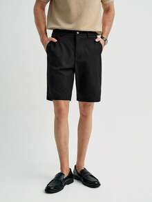 Manfinity Homme Men's Solid Color Simple Slim Fit Stylish Casual Shorts, Valentine's Day Shorts - Black - View 3
