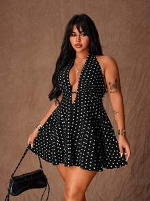 SHEIN PETITE CURVE Đầm mini dáng chữ A gợi cảm, cổ yếm, chấm bi thời trang dành cho nữ cỡ lớn - Đen và trắng - Xem 1