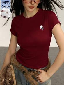 Rina Fox Áo thun nữ nữ cổ tròn tay ngắn dáng ôm in hình hiệp sĩ, kiểu dáng thường ngày. - Đỏ - Xem 1