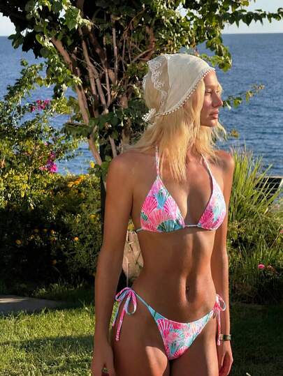 Swim Mod 2026春夏女款黑色底白色波点随机印花甜美可爱侧系带露背比基尼两件式泳衣