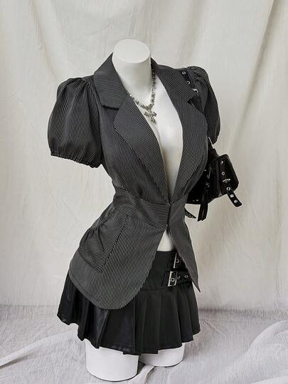 Sunspun Áo blazer mỏng tay ngắn dáng cánh hoa kẻ sọc cổ ve áo dành cho nữ cỡ lớn