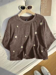 Comfortcana Plus Size Short Sleeve 100% Cotton T-Shirt, Washed Snow Flake Pattern, Spring Embroidered Cropped T-Shirt, Brown - Brown - View 6