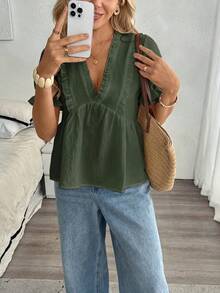 EMERY ROSE Women's Casual Boho Vacation Textured V-Neck Ruffle Splice Petal Sleeve Blouse, Spring/Summer Vacation Dark Green - Army Green - View 5