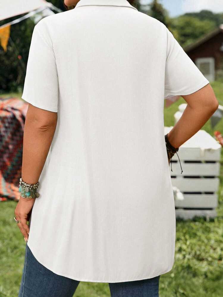 Short Sleeve Blue Button-Up Shirt, Casual Vacation Shirt With Longer Back, Plus Size, Suitable For Spring & Summer