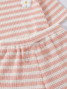 SHEIN LMoss Kids 2pcs Young Girl Knitted Solid Color Round Neck Loose T-Shirt And Fitted Shorts Set - Pink - View 5