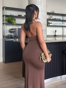 leahseptember 棕色性感 V 领挂脖露背无袖褶皱长裙、演唱会礼服、俱乐部礼服、约会晚礼服、礼服、街头服饰、秋冬礼服、万圣节礼服、优雅高贵礼服、舞会礼服、狂欢礼服、女士生日礼服、派对必备 - 咖啡 - 查看 2