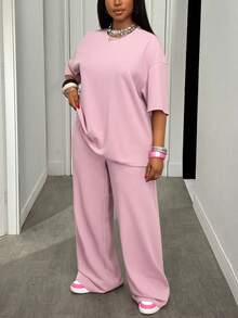 SHEIN CURVE+ 2026秋冬新品/女士秋季服装/万圣节/秋冬女装夏季度假休闲粉色短款宽松上衣T恤和阔腿直筒口袋裤家居服套装，纹理面料大码女装 - 粉色 - 查看 3