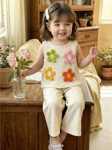 SHEIN Playful Pals 2件組 0-3歲嬰幼兒女童/男童通用時尚可愛3D蝴蝶結裝飾無袖上衣與短褲套裝，適合日常穿著、度假、春夏季 - 卡其色 - 查看 1