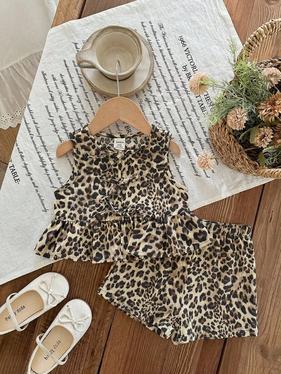 SHEIN LMoss Kids 女婴可爱夏季粉白条纹蝴蝶结无袖上衣和松紧腰短裤套装 - 彩色 - 查看 1