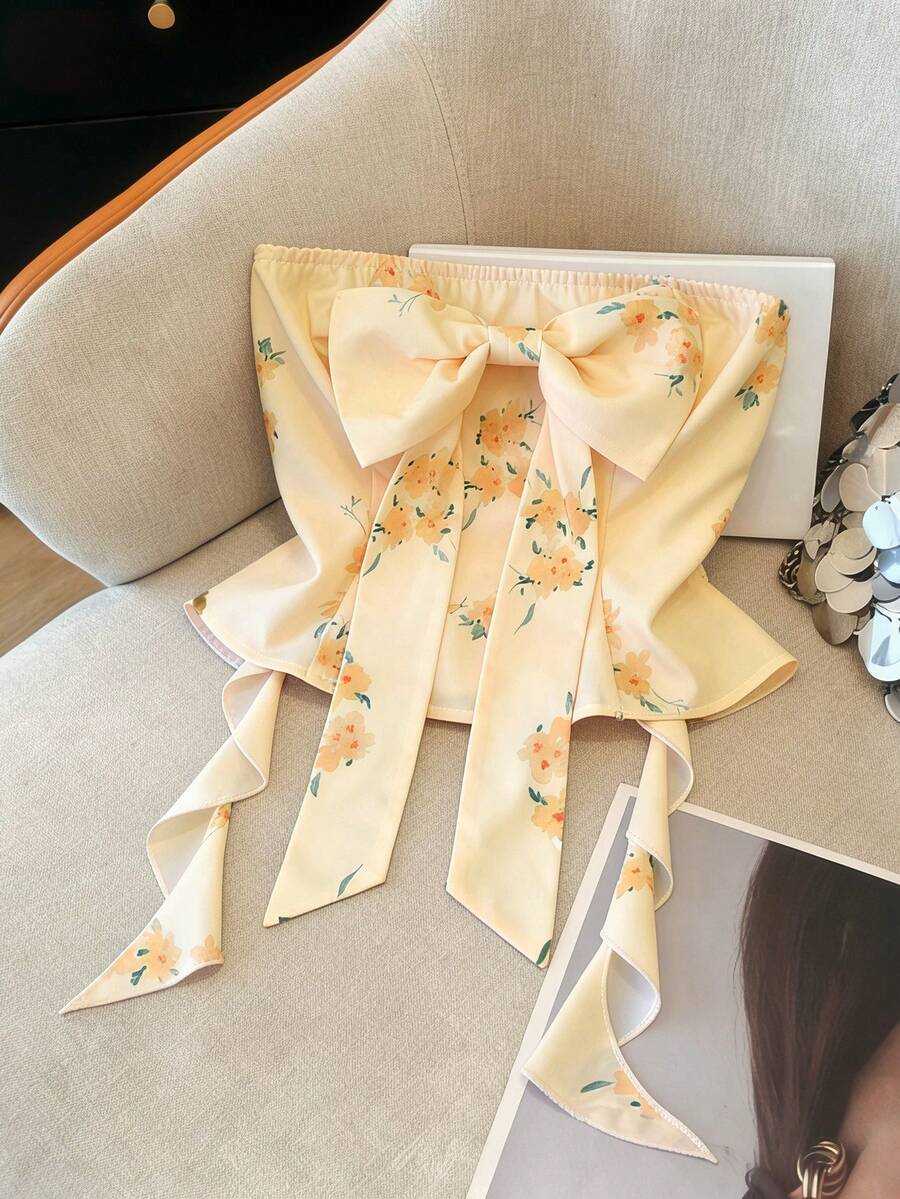 SHEIN PETITE 法式乡村风黄色花卉图案弹力蝴蝶结抹胸上衣，夏季腰部设计甜美性感印花裹胸衬衫，沙滩度假外套 - 彩色 - 查看 1