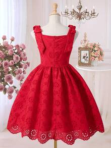 SHEIN Little Girls Red Summer Cute Picnic Dress,Hollow-Out Floral Pattern A-Line Silhouette With Square Neckline & Bow Straps For Birthday Party Wedding - Red - View 3