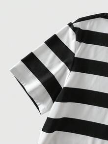 Men's Casual Street Style Striped Short Sleeve Polo Shirt - Black and White - View 3
