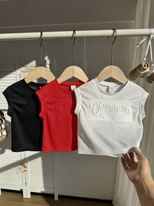 SHEIN 3件套男婴可爱休闲百搭针织字母3D立体压纹图案无袖宽松上衣，夏季套装 - 彩色 - 查看 7