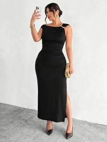 Firerie Plus Size Comfortable Casual Elegant Vacation/Office Commute Sleeveless Dress, Metal Decor Ruched Elastic Waist Slim A-Line With Slit, For Spring/Summer - Black - View 6