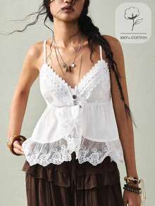 SoleilVie Áo Camisole ren trắng cho nữ - Thiết kế cổ chữ V với các chi tiết voan mỏng, viền xếp tầng bồng bềnh, eo ôm sát, chi tiết voan mỏng ngọt ngào và quyến rũ, áo lót tay ngắn đa năng màu trắng phong cách Boho, áo Bohemian, áo Babydoll trắng, áo Boho mùa hè, áo mùa hè trắng, áo Babydoll trắng, trang phục Boho Chic cho nữ, quần áo Boho cho nữ, áo nữ mùa hè, áo nữ dễ thương, trang phục mùa hè cho nữ. - trắng - Xem 1