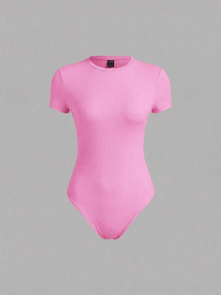 SHEIN BASICS Body de punto de unicolor casual con cuello redondo y manga corta para mujer, atuendo de verano para mujer - Rosa - View 1