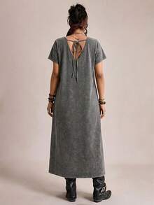 Freevana Đầm cỡ lớn hở lưng in hình bướm xẻ tà - Xám - Xem 6