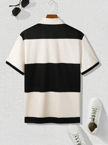 Manfinity CasualCool 加大码男士条纹印花翻领Polo衫，适合居家、学校和户外场合穿着 - 彩色 - 查看 2