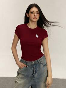 Rina Fox Áo thun nữ nữ cổ tròn tay ngắn dáng ôm in hình hiệp sĩ, kiểu dáng thường ngày. - Đỏ - Xem 6