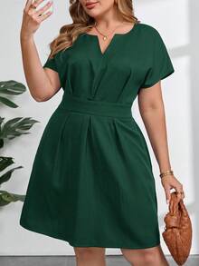 SHEIN Clasi 大码纯色V领系带优雅夏季连衣裙 - 墨綠色 - 查看 6