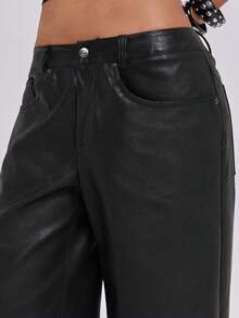 SHEIN x Luisa Sonza ROMWE Trang phục dự lễ hội âm nhạc Y2K Baddie: Quần ống rộng bằng da PU đã qua xử lý. - màu đen - Xem 2