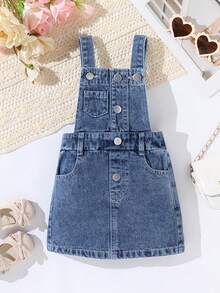 SHEIN Vintaside Kids 女婴牛仔围兜连衣裙，夏季新品，休闲可爱风，水洗深蓝色牛仔布，适合夏季度假，可调节肩带+金属纽扣，部分款式长度可调节，适合不同身高，胸前和腰部的金属纽扣增添复古工装风，舒适棉质牛仔面料，适合日常、度假、音乐节、通勤等各种场合。 - 深色水洗藍 - 查看 8