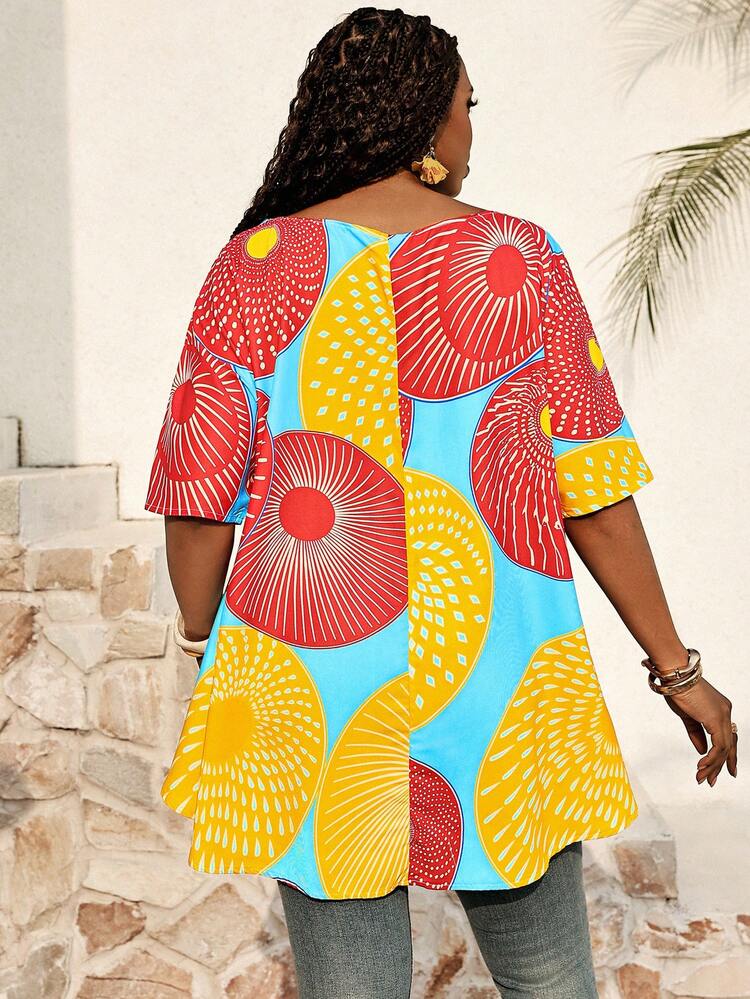 Plus Size Women Geometric Print Loose Casual Short Sleeve Shirt