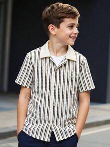 SHEIN Camisa de punto de manga corta con cuello de contraste, abierta por delante, holgada y a rayas, versátil y cómoda para niños preadolescentes, adecuada para ir al trabajo, la escuela, uso casual diario, viajes, vacaciones, primavera/verano - Albaricoque - Ver 3