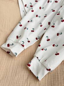 15 件套新生女婴夏季可爱针织樱桃草莓图案短袖连体衣、裤子、帽子、手套等。 - 彩色 - 查看 4