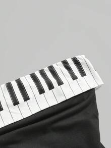 ROMWE Y2K可爱休闲钢琴键印花翻领露脐吊带背心，侧开衩设计，女款 - 黑色 - 查看 4