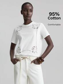 Ontre 2026春夏女士休闲纯色镂空刺绣短袖T恤，适合情人节、节日、婚礼宾客、商务休闲、都市通勤、高品质机场时尚，采用优质面料，时尚百搭。 - 白色 - 查看 4