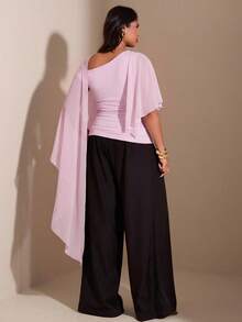 SHEIN BAE Áo kiểu dáng ôm vừa vặn, thiết kế bèo nhún bất đối xứng vai, cỡ lớn. - Màu Hồng baby - Xem 2