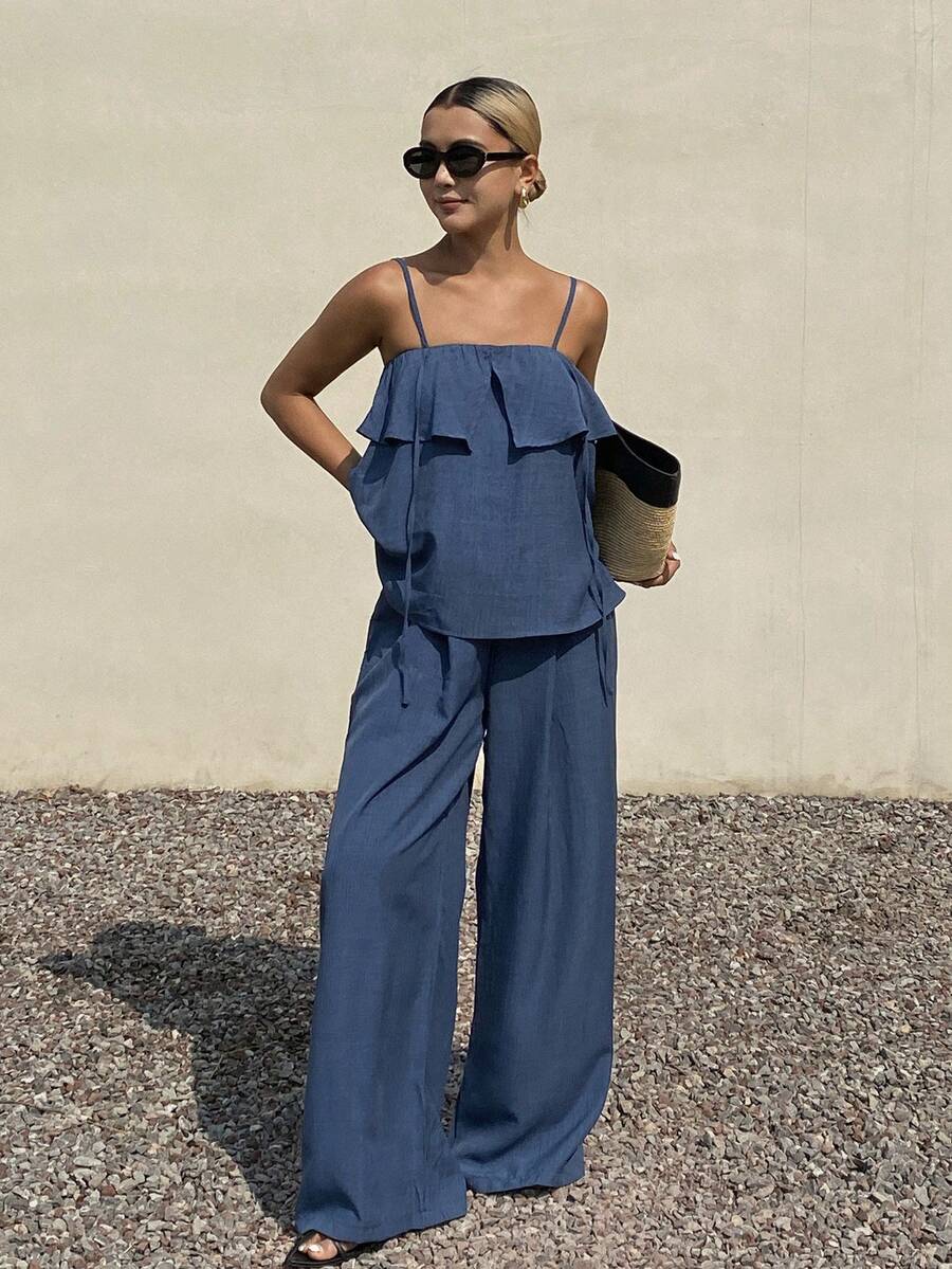 DAZY Bộ 2 món thời trang nữ gồm áo hai dây ngắn xếp ly và quần ống rộng cạp cao buộc dây, thích hợp mặc mùa hè. - Màu xanh lam - Xem 1