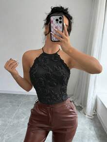 Selianne 女士休闲性感修身花卉露背吊带背心，适合日常穿着、派对、约会、邮轮旅行、度假、海滩、音乐节等场合，展现波西米亚风情。也适合情人节、派对、海滩、毕业典礼等场合，优雅正式，性感迷人，是女士度假装扮的理想之选。此外，它也是时尚休闲通勤装、商务办公装等多种场合的百搭时尚休闲日常装扮。 - 黑色 - 查看 5