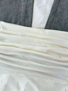 SHEIN 少女无袖上衣和吊带衫，休闲纯色修身款，夏季百搭，高领露肩设计，优雅大方，适合节日、乡村、海滩度假、下午茶等各种场合，风格端庄，可作舞蹈服或可爱上衣穿着。 - 白色 - 查看 5