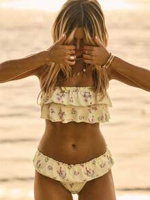 Aralina 夏季度假海滩西部风荷叶边粉色碎花抹胸无肩带比基尼套装，附赠泳包 - 黃色 - 查看 6