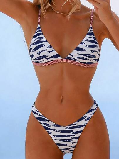 Swim Mod Bộ bikini tối giản in họa tiết phối màu năm 2025, thích hợp mặc hàng ngày.
