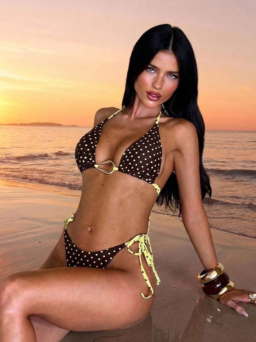 Opulessa 女士夏季沙滩波点吊带金属装饰性感比基尼和三角泳裤套装 - 彩色 - 查看 1