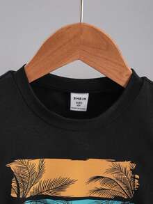 SHEIN Streecool Kids 男童夏季印花短袖T恤和短裤两件套 - 寶藍色 - 查看 5
