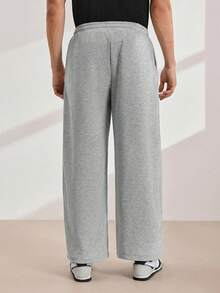 Driftmere Pantaloni della tuta casual ampi per uomo, joggers versatili in stile street adatti per streetwear, uso quotidiano casual, uscite nel fine settimana, festival musicali, raduni sociali e altro ancora. Questo pantalone è un pezzo essenziale e versatile nel guardaroba di un uomo, rendendolo un ottimo regalo per fidanzati o mariti. Pantaloni della tuta oversize, pantaloni della tuta larghi per uomo, pantaloni della tuta Pro Club grigi, pantaloni della tuta ampi – Una guida ai regali per la Festa del Papà - Grigio - Visualizzare 2