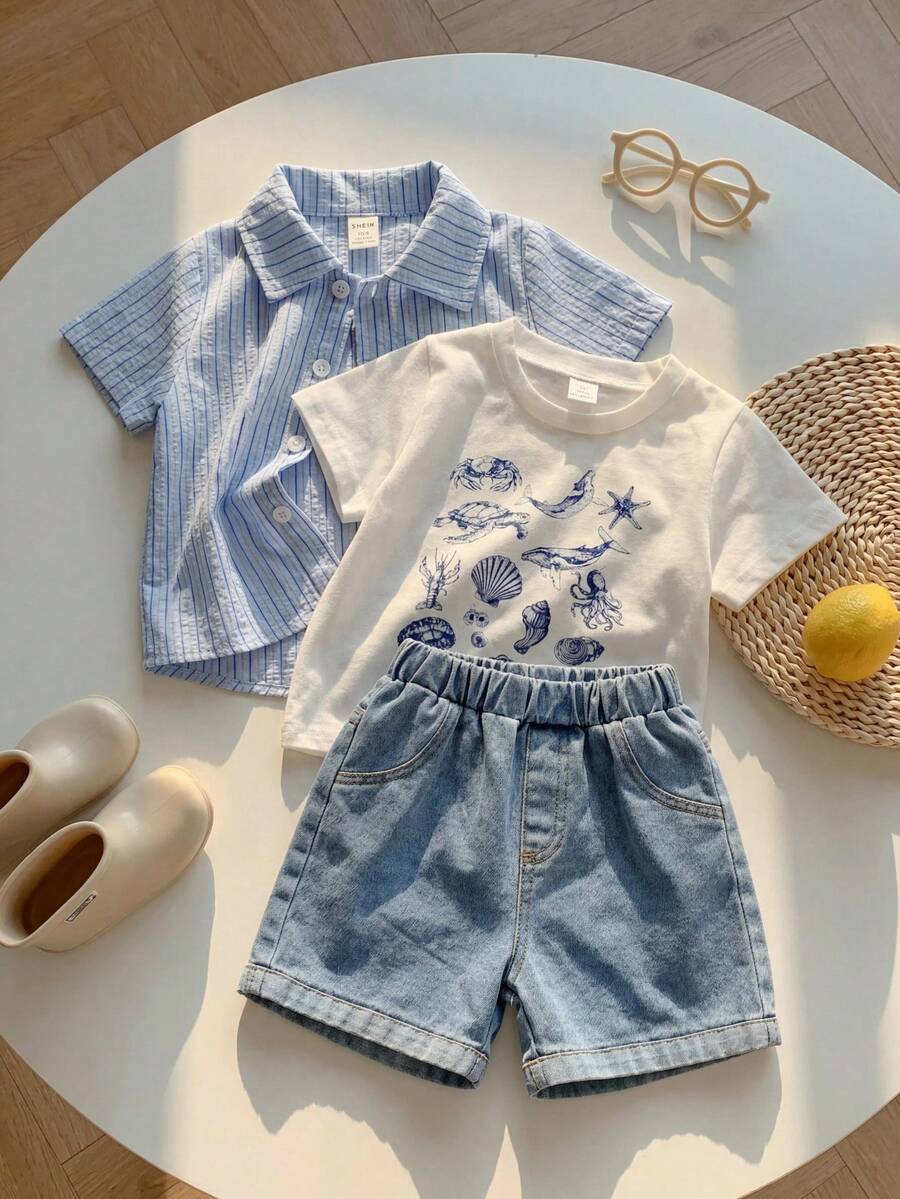 Bộ 3 món gồm: Áo sơ mi kẻ sọc xanh dương, áo phông trắng in hình vỏ sò, quần short denim xanh dương, trang phục thường ngày mùa hè cho bé trai. - Nhiều màu - Xem 1