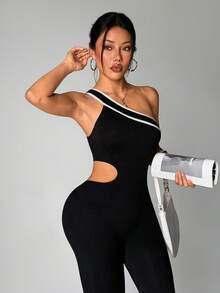 Dewbera Bộ áo liền quần nữ màu đen không đường may, thiết kế vai chéo hở lưng, chất liệu mềm mại và thoải mái, phù hợp cho tập luyện, chạy bộ, mặc thường ngày và tập yoga. - màu đen - Xem 2