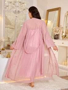 MuseNap CURVE Gaun Tidur Panjang Transparan Berwarna Pink Ukuran Plus dengan Tali Satin Elegan - Berwarna merah muda - View 2