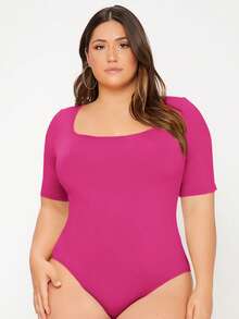 SHEIN BASICS 大尺碼女款素色極簡短袖連身衣 大尺碼女裝夏季衣物 - 玫紅色 - 查看 1
