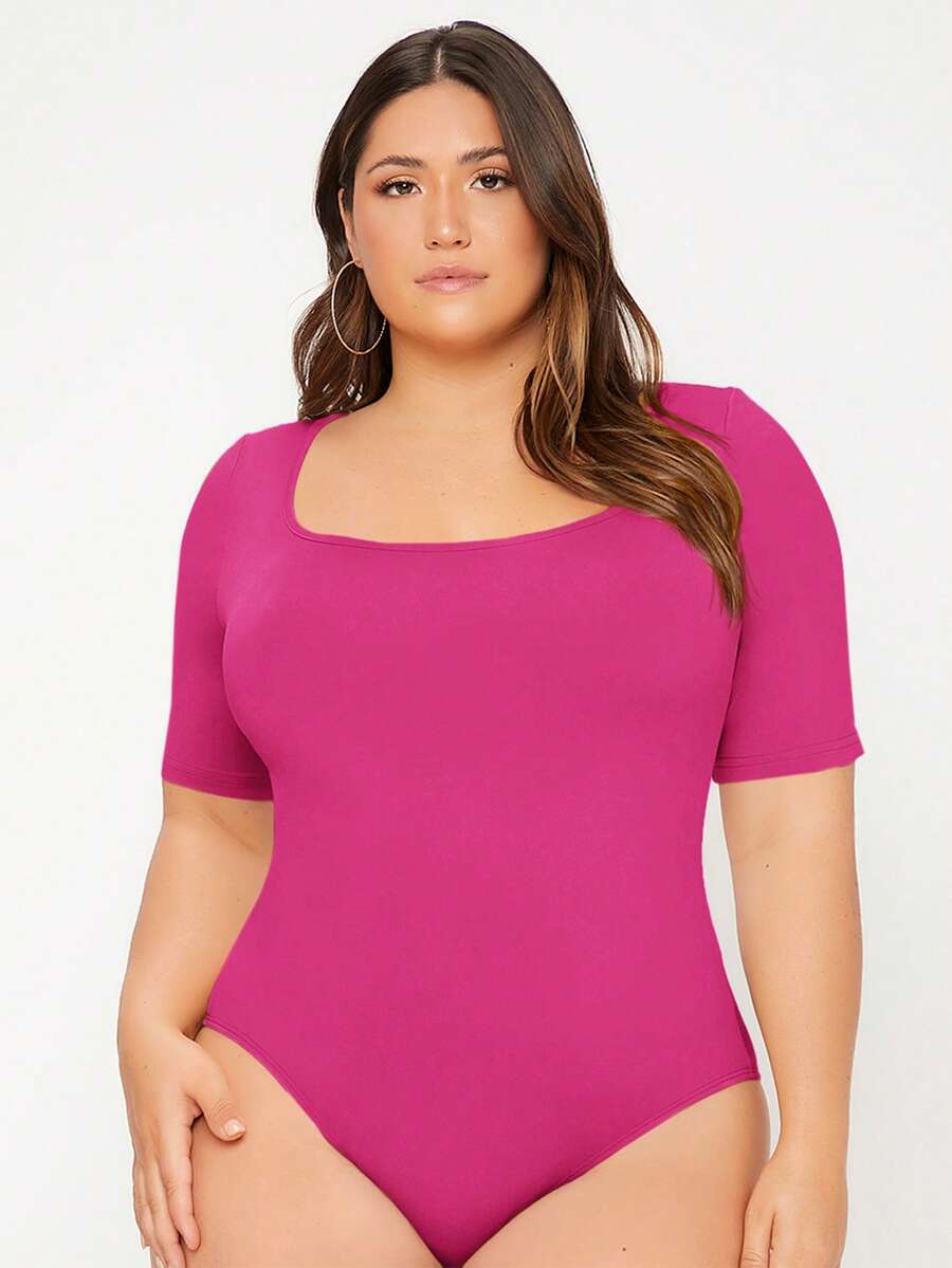 SHEIN BASICS 大尺碼女款素色極簡短袖連身衣 大尺碼女裝夏季衣物 - 玫紅色 - 查看 1