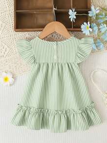 SHEIN Đầm bé gái kẻ sọc nhiều màu sắc, viền hoa, kiểu dáng thường ngày dễ thương với họa tiết hoa 3D, thích hợp cho mùa xuân/hè. - màu xanh lá - Xem 2