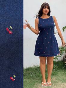 GalTyme Đầm denim cỡ lớn dành cho nữ, họa tiết thêu hoa anh đào, thích hợp cho kỳ nghỉ hè, lễ hội, đi làm, tốt nghiệp, phong cách Y2K, dễ thương, thời trang đường phố, dự tiệc, đám cưới, thanh lịch, công sở, đi biển, lễ tốt nghiệp, lễ Phục sinh. Đầm denim không tay cỡ lớn thêu hoa anh đào, dáng ngắn, cổ tròn, dễ thương. Đầm denim cỡ lớn không tay dáng chữ A thêu hoa anh đào, cổ tròn. - Màu xanh lam - Xem 1