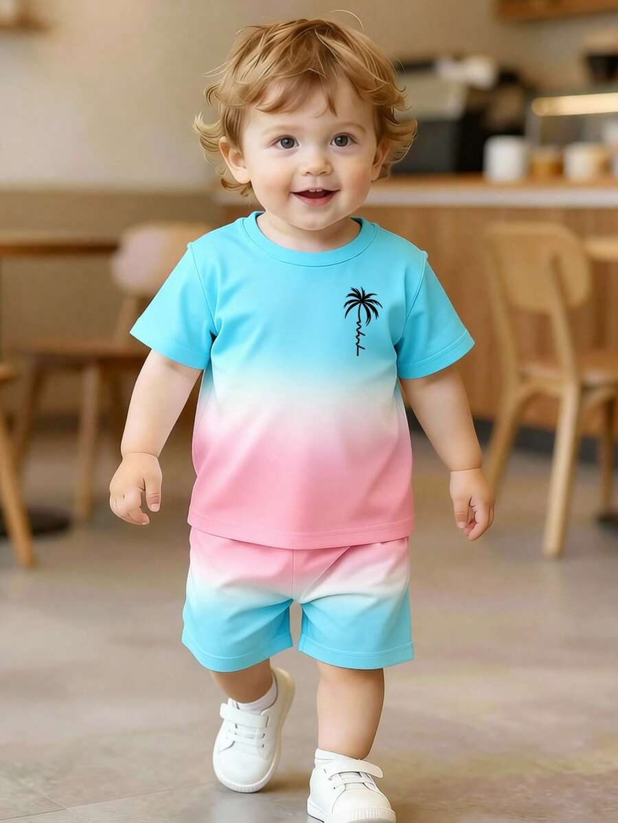 2 pièces/set T-shirt à manches courtes et short pour tout-petits garçons, motif dégradé de cocotier et lettrage, style décontracté. Tenue confortable pour le printemps et l'été - Multicolore - Voir 1