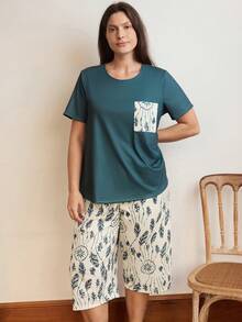 Doze Lane Feather Wind Chime Print Plus Size Short Sleeve 3/4 Pants Pajama Set, Suitable For Outerwear - Multicolor - View 5